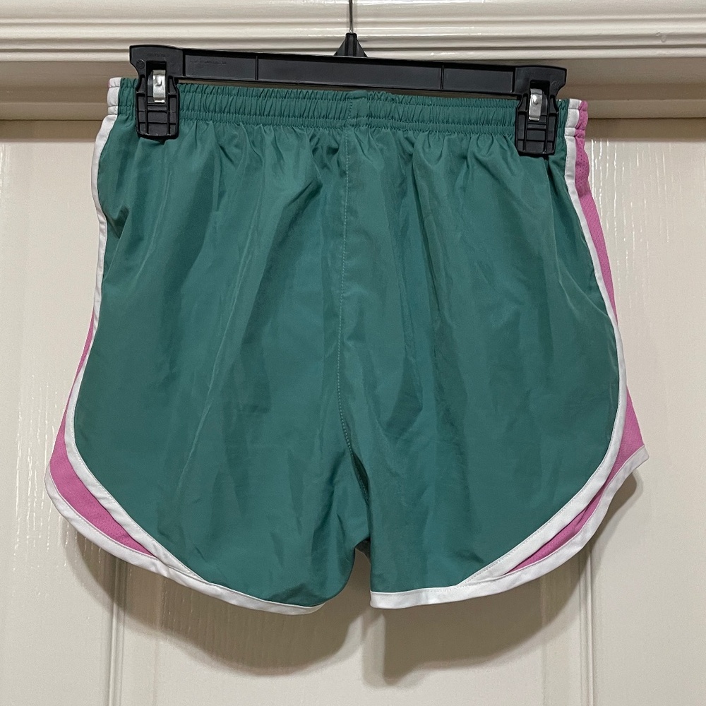 Nike Dri Fit Shorts S - Picture 2 of 3